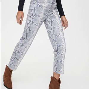 Aritzia | Pants \u0026 Jumpsuits | Wilfred 